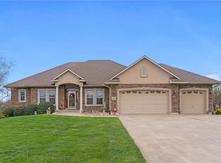 603 Horizon Pkwy, Raymore, MO 64083