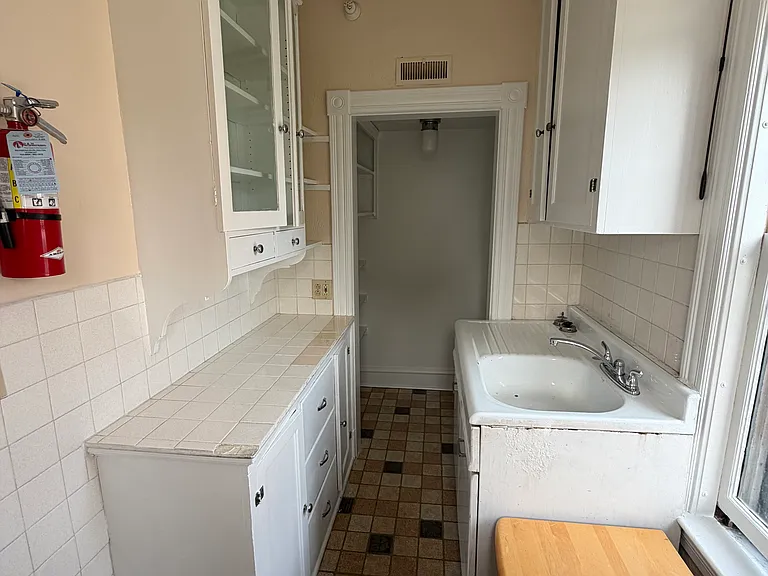 59 N Prospect St #61-2 — Photo 12