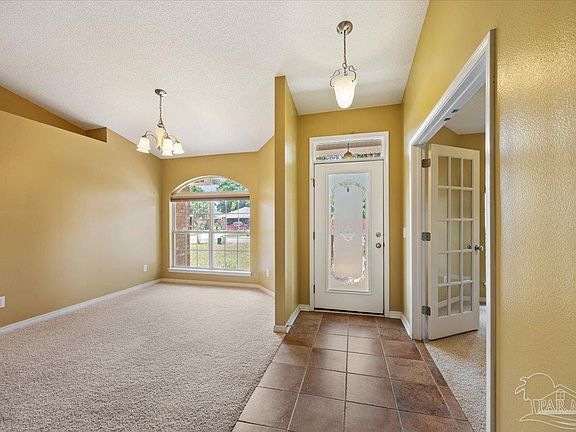 4th image of 5818 Chi Chi Cir