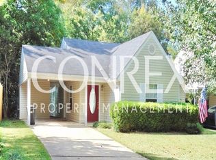 348 N Grove Cir, Brandon, MS 39047