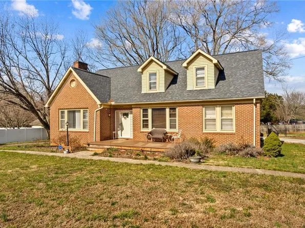 416 W Peeler St, Salisbury, NC 28146