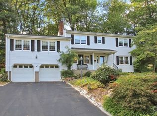 4 Cardinal Ct, Montvale, NJ 07645