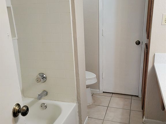 2nd image of 9601 Walnut St APT 5103