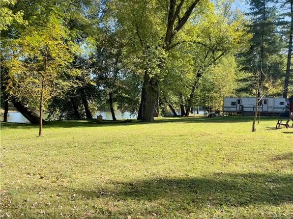5476 N State Route 669 NW, McConnelsville, OH 43756