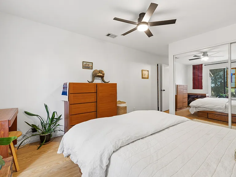 771 Seneca St #54 — Photo 17