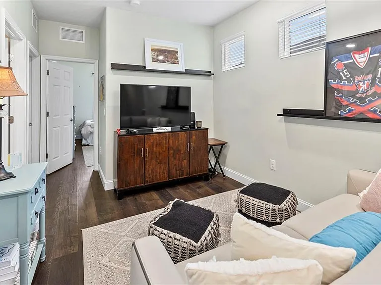 2872 Grand Kemerton Pl — Photo 31