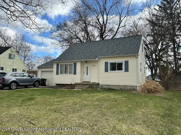 915 Pendleton Dr, Lansing, MI 48917