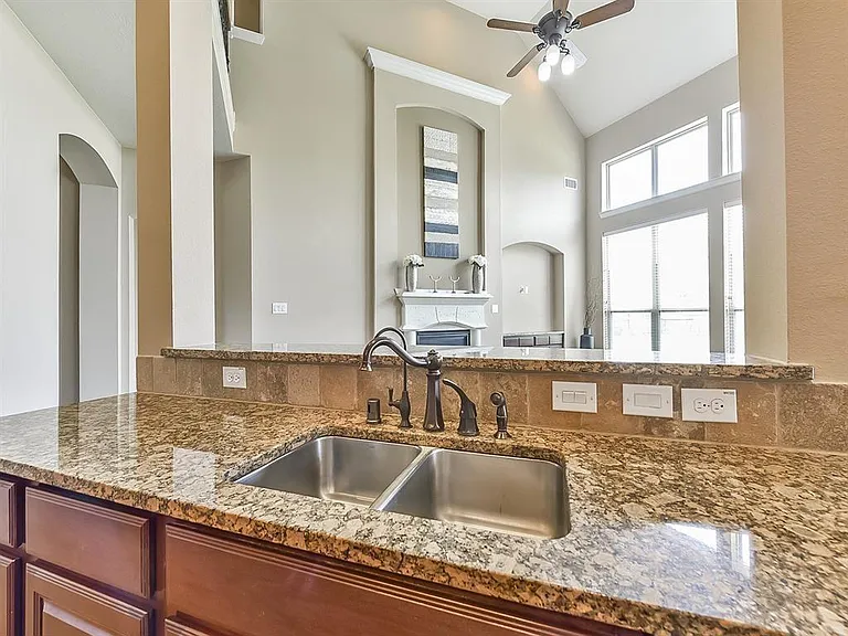 19610 S San Gabriel River Cir — Photo 18