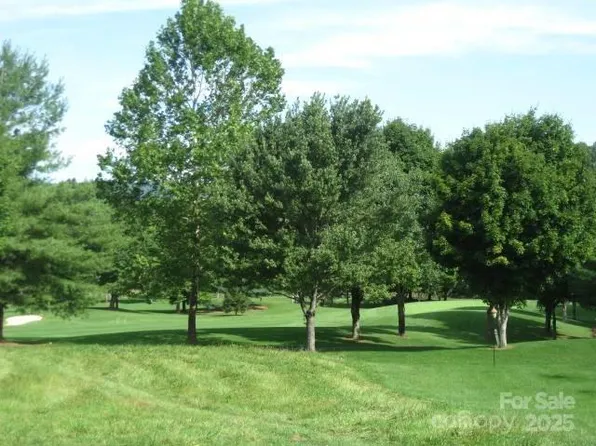 Bradford Ct, Jefferson, NC 28640