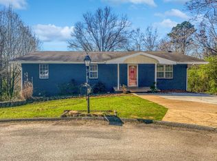 9100 Coventry Ln, Chattanooga, TN 37416