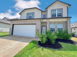 303 Black Bear Dr, Huntsville, TX 77320