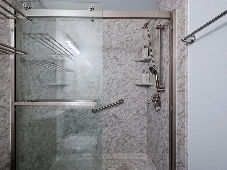 620 Holbrook Ct #101 — Photo 38