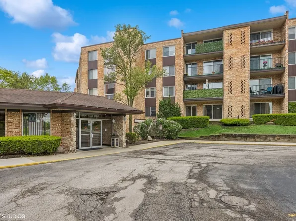 1101 S Hunt Club Dr APT 101, Mount Prospect, IL 60056