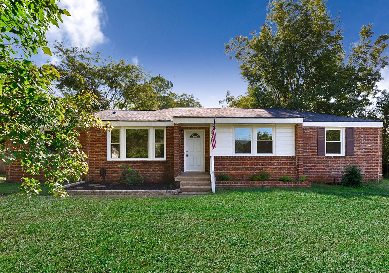 Half off first month's rent!! — Photo 1