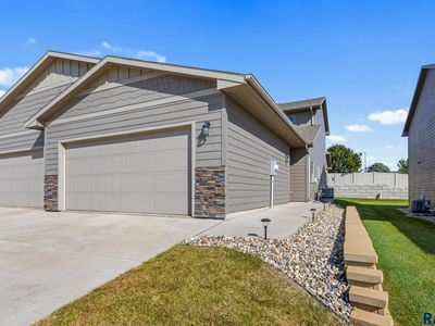 7216 E 45th St, Sioux Falls, SD, 57110