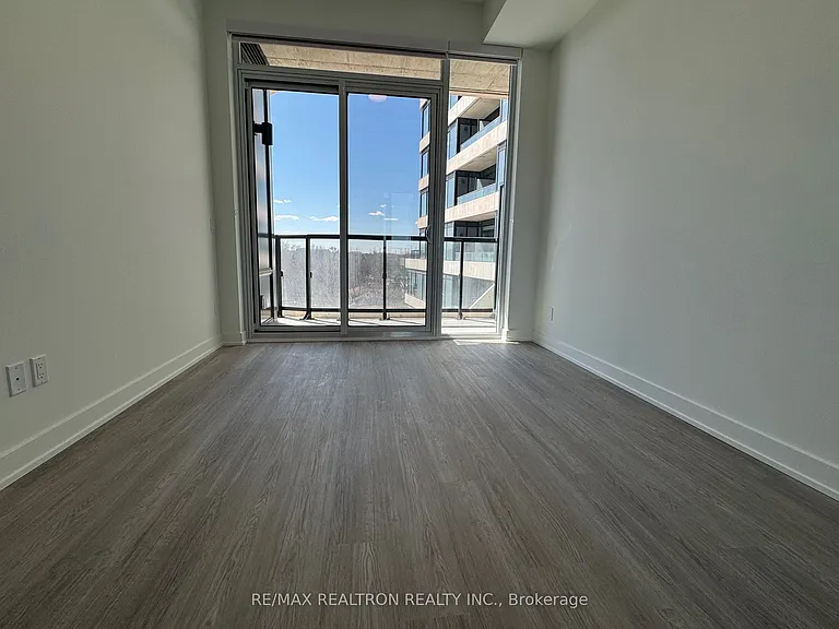 8188 Yonge St #631 — Photo 21