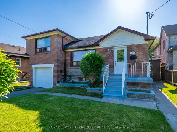 4 Harris Park Dr, Toronto, ON M1L 2Z9