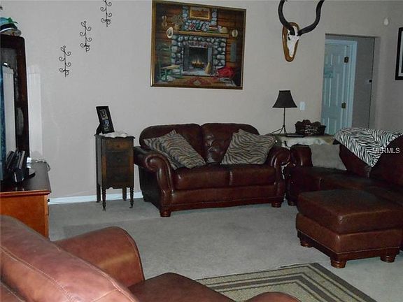 2nd image of 548 Seven Oaks St