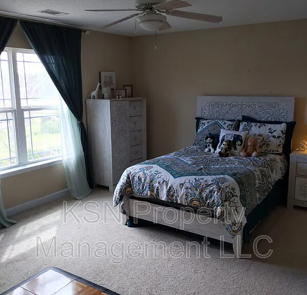 264 Pink Dogwood Ln — Photo 20