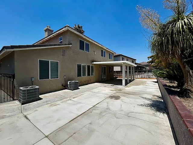 6510 Peach Blossom St — Photo 8