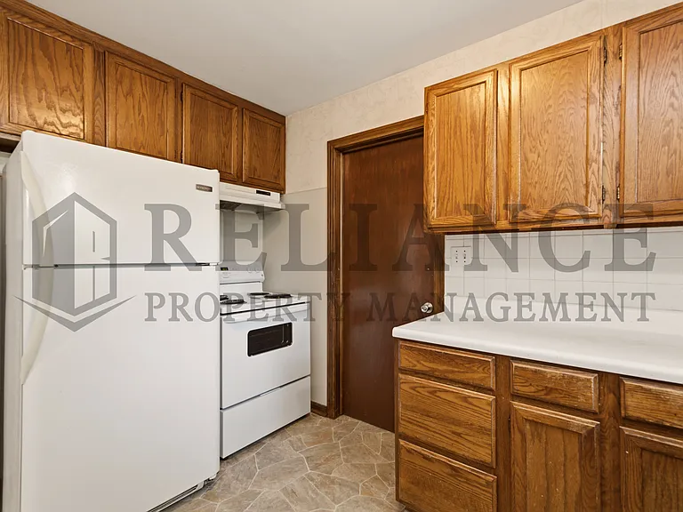 1620 E Selma St — Photo 29