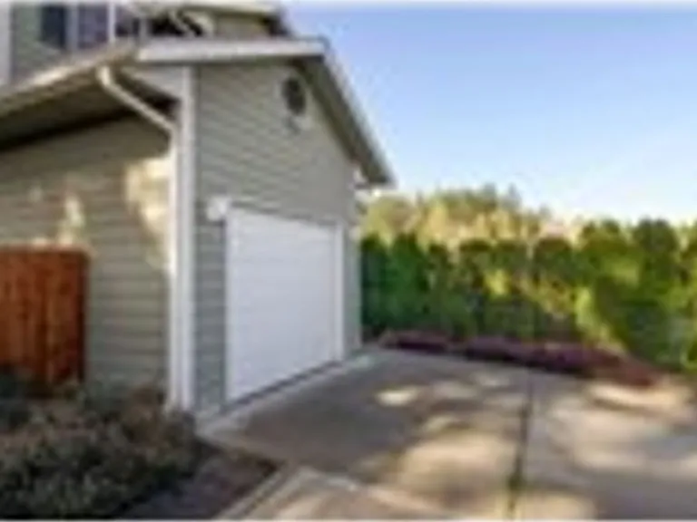 1016 Campbell Ave — Photo 36