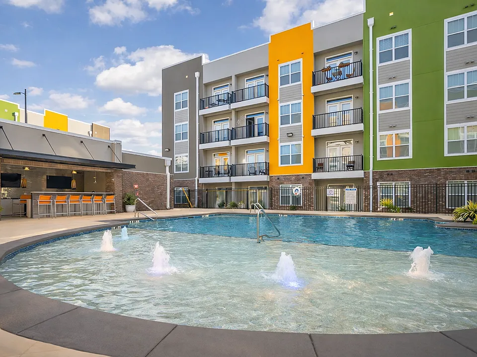 811 East Downtown