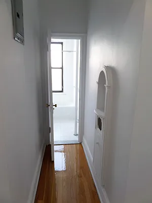 Rented by Vassiliou Group | media 27