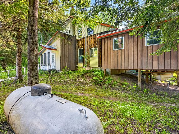 4th image of 3007 Riverview Dr