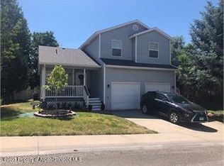520 Honeysuckle Dr, New Castle, CO 81647