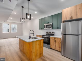 1222 W Silver St #2, Philadelphia, PA 19133