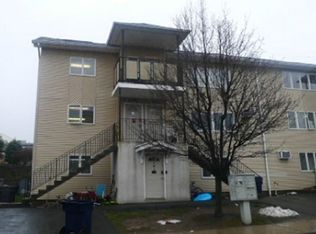 25 Stern St APT 101, New Square, NY 10977