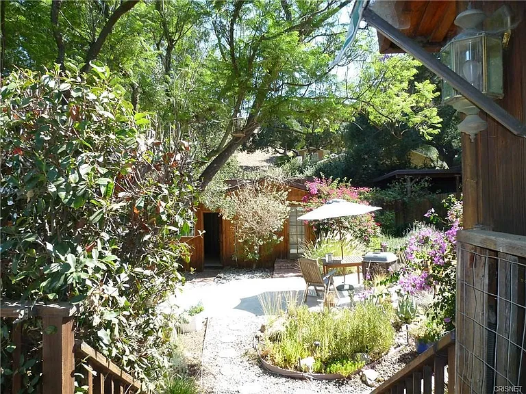 456 S Skyline Dr — Photo 51