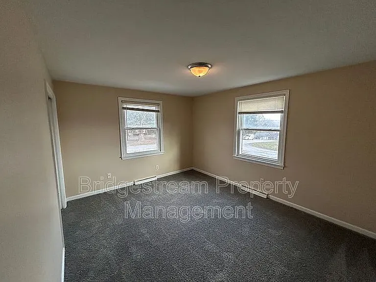 7541 Mintwood Ave — Photo 7