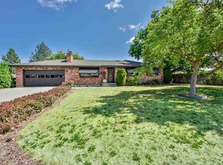 11811 E 26th Ave, Spokane, WA 99206