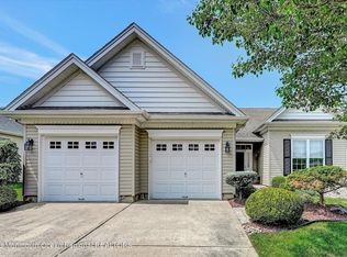 2 Inverness Ln, Jackson, NJ 08527