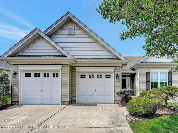 2 Inverness Lane, Jackson, NJ 08527