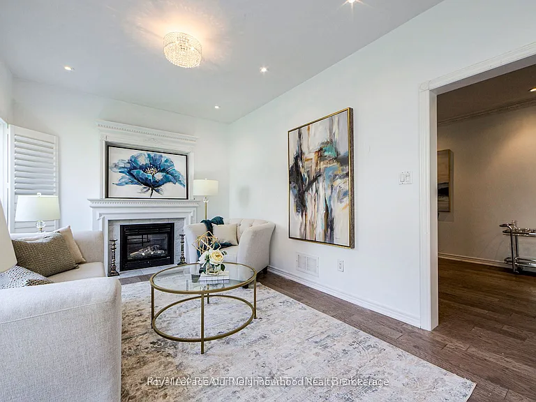 269 Treasure Rd E #UPPER — Photo 22