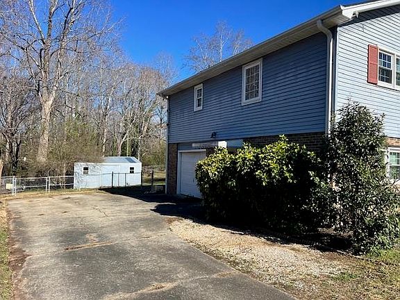 5th image of 312 Timbrooke Way