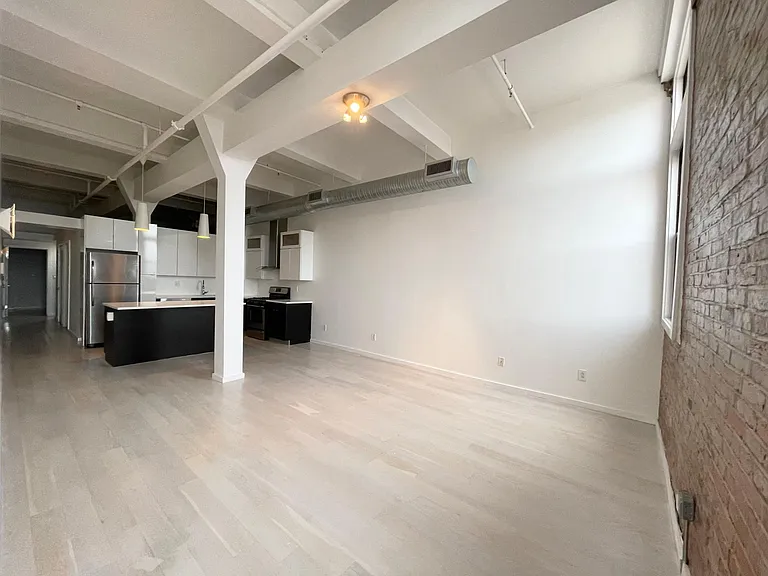 728 Market St #502 — Photo 7