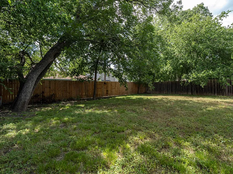 12314 Double Tree Ln — Photo 32