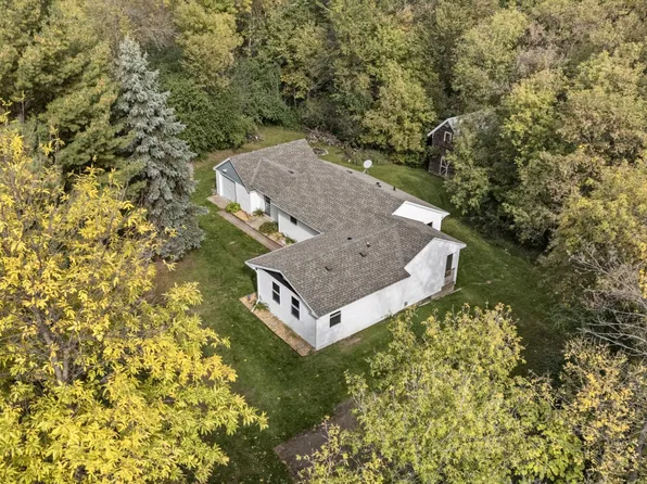48075 Acacia Trl, Stanchfield, MN 55080
