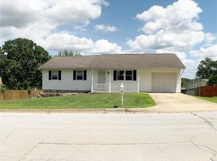 1411 Ramsey Place Rd, Rolla, MO 65401