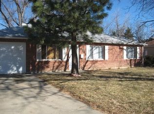 956 Scranton St, Aurora, CO 80011
