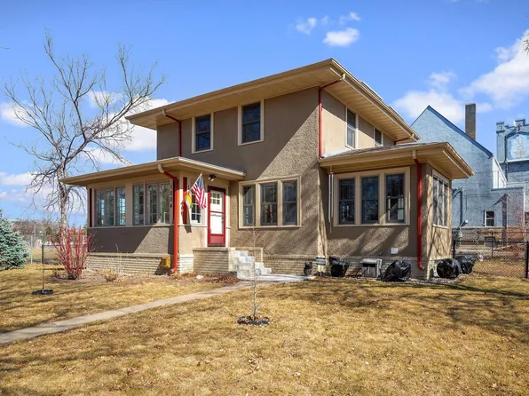 1004 Queen Ave N, Minneapolis, MN 55411