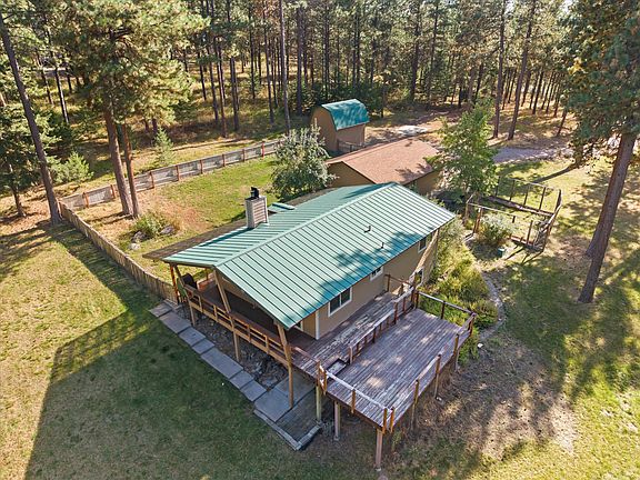 2nd image of 31968 Ridge View Cir