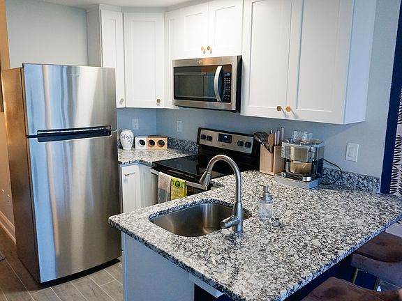 SS appliances, Granite