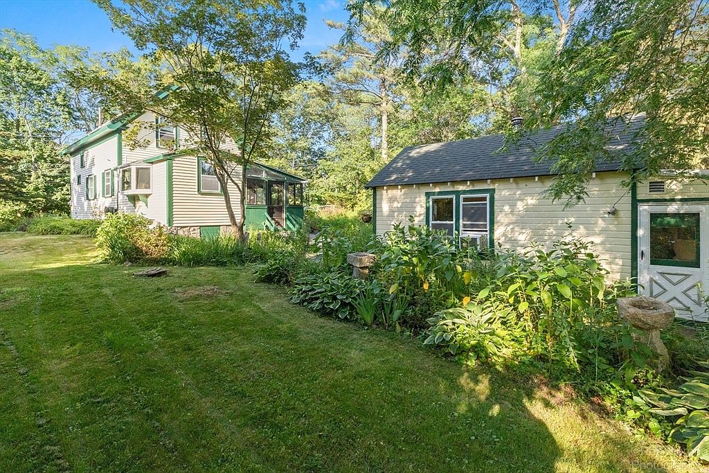 11 Hickory St, Gloucester, MA 01930 | MLS #73397034 | Zillow