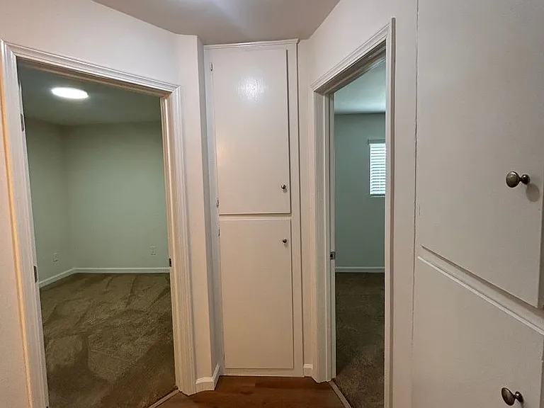 11809 Birch Ave — Photo 16