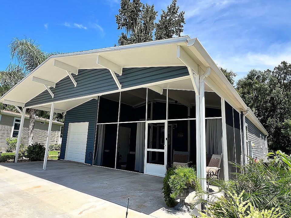 1st image of 4424 Hidden Harbor Dr